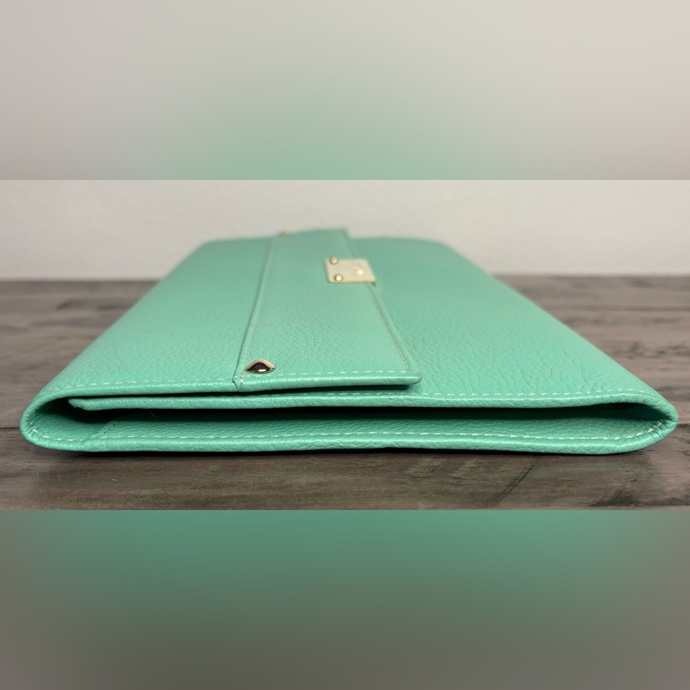 Jimmy Choo Aqua Leather Wallet, perfect condition/never worn. - Picture 6 of 10